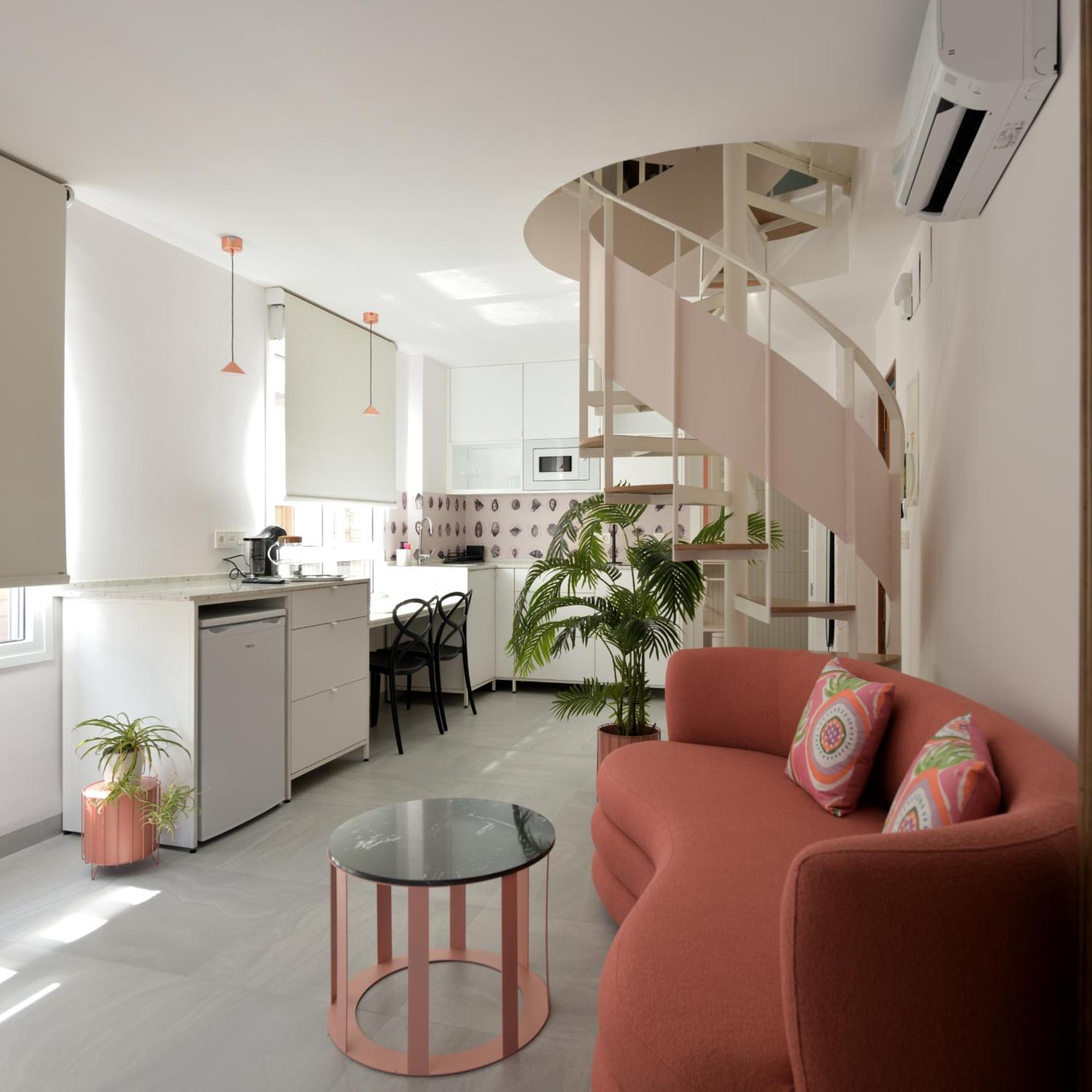 Patio De Sombra - Urban Suites Granada Bagian luar foto